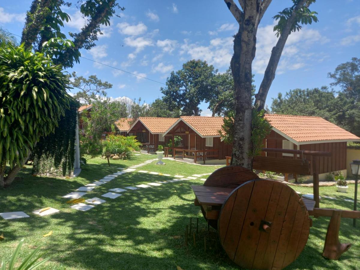 Pousada Casa Amarela Piracaia Bagian luar foto