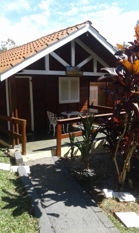 Pousada Casa Amarela Piracaia Bagian luar foto
