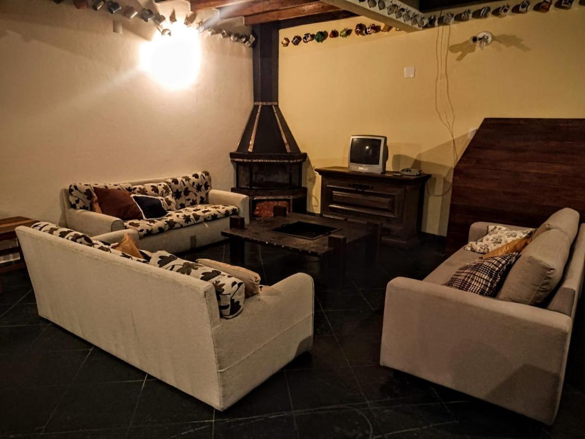 Pousada Casa Amarela Piracaia Bagian luar foto