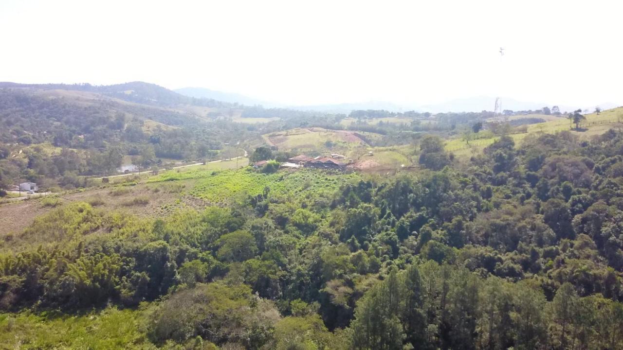 Pousada Casa Amarela Piracaia Bagian luar foto